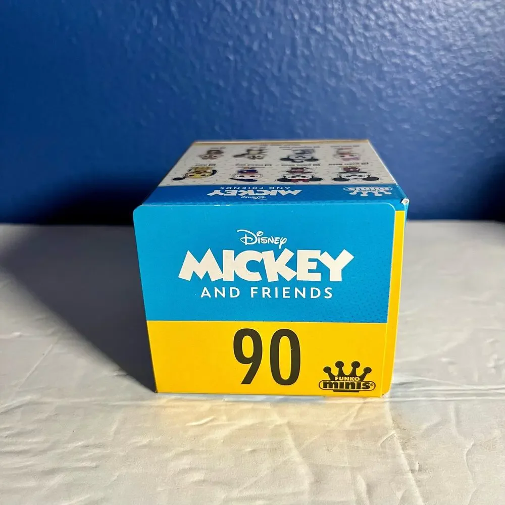 Dale Chipmunk FUNKO MINIS Disney Mickey & Friends Vinyl Figures 90
